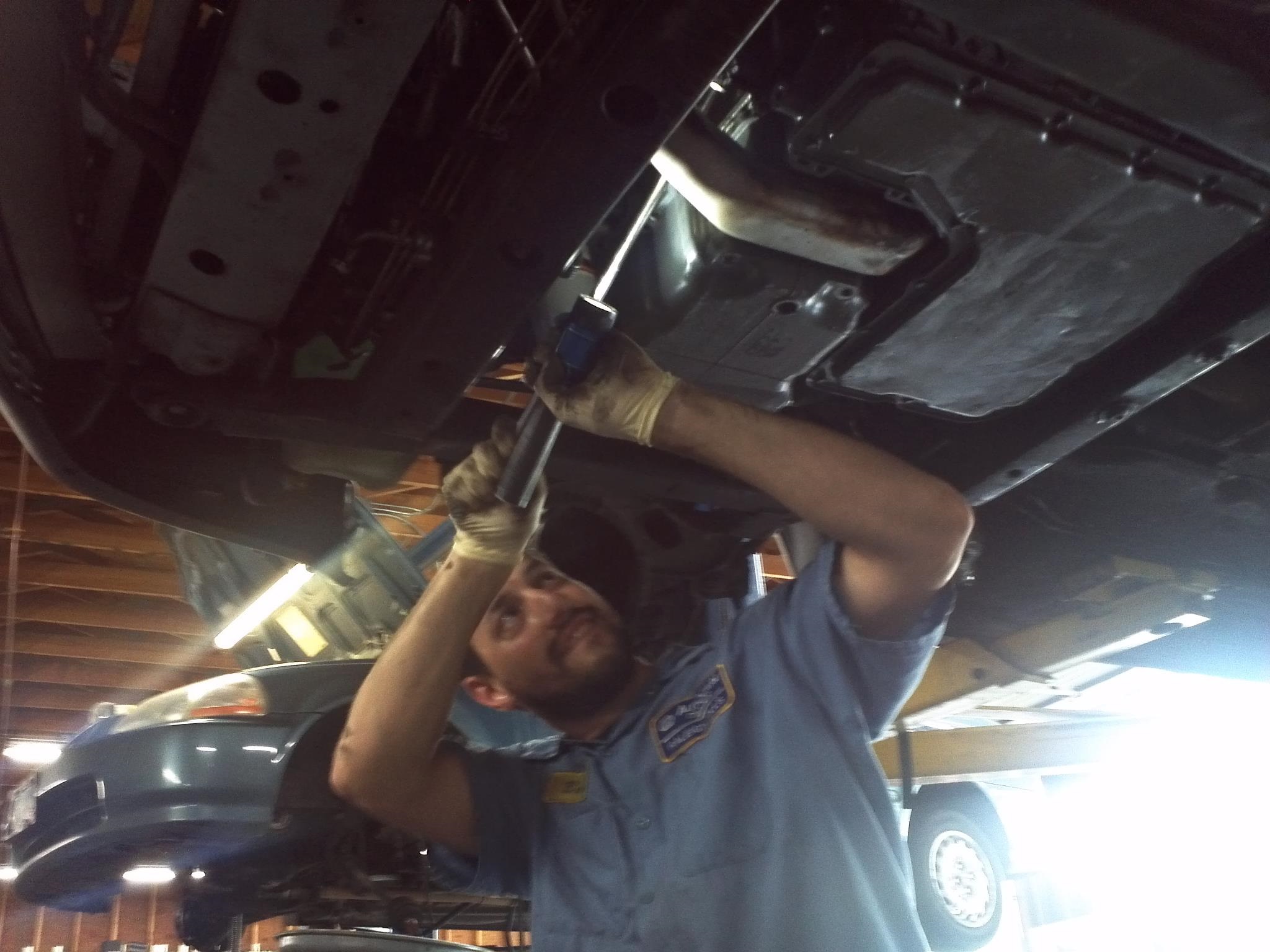 Raleigh Hills Automotive